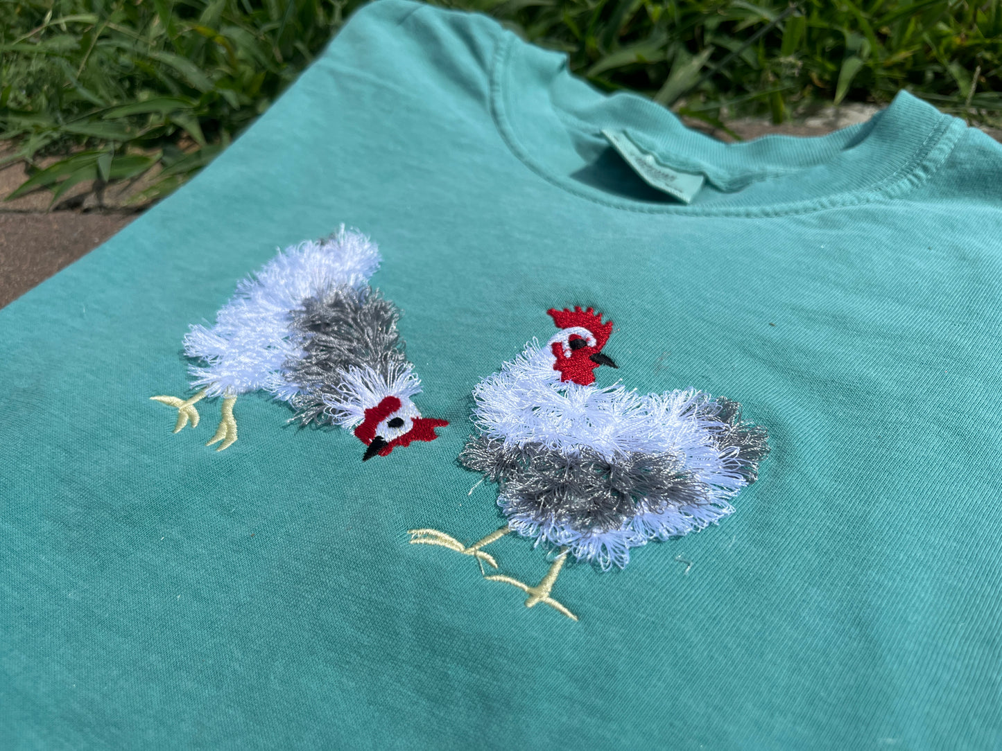 Fluffy Chicken embroidery shirt