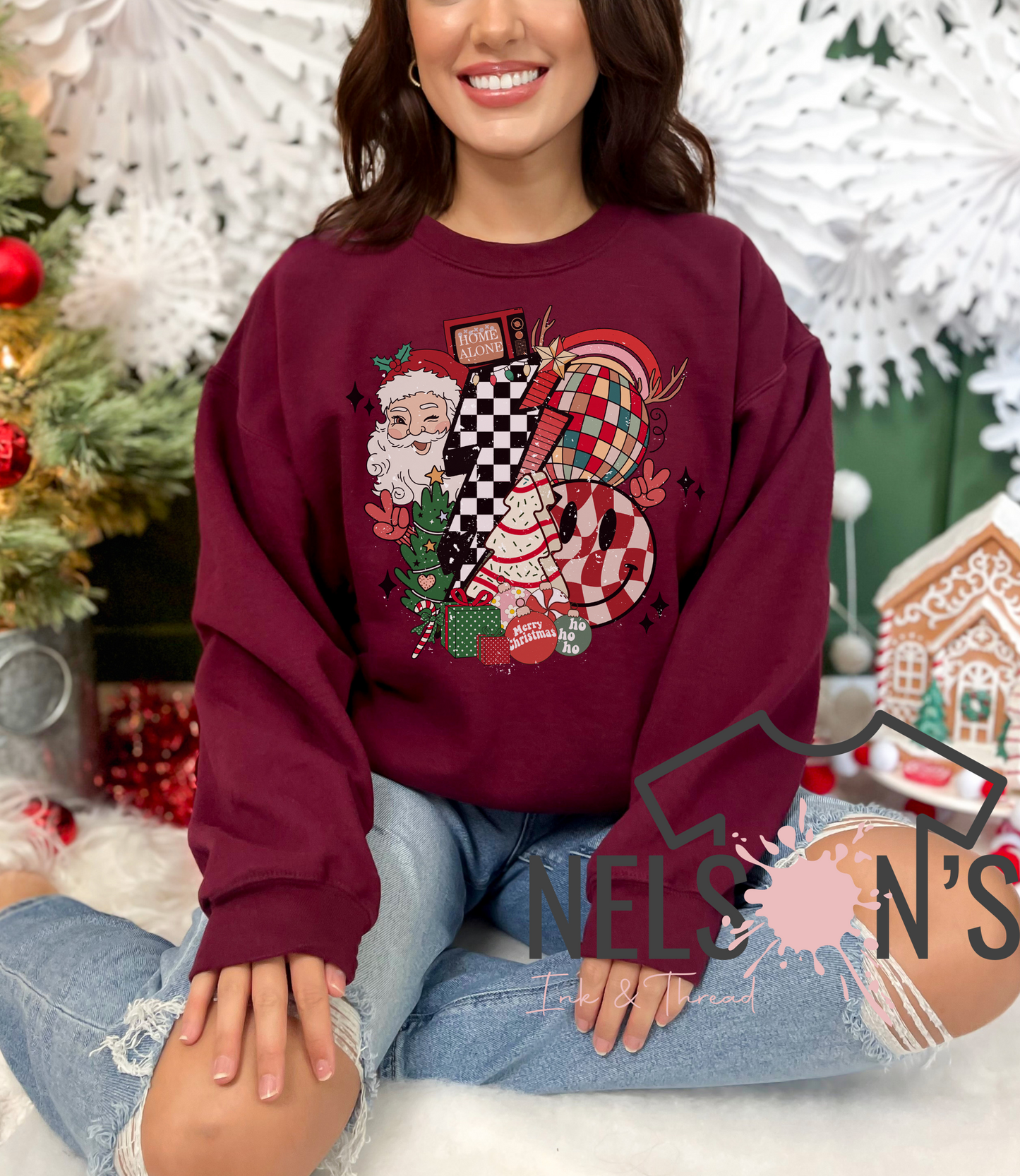 Christmas Retro Gildan Sweatshirt