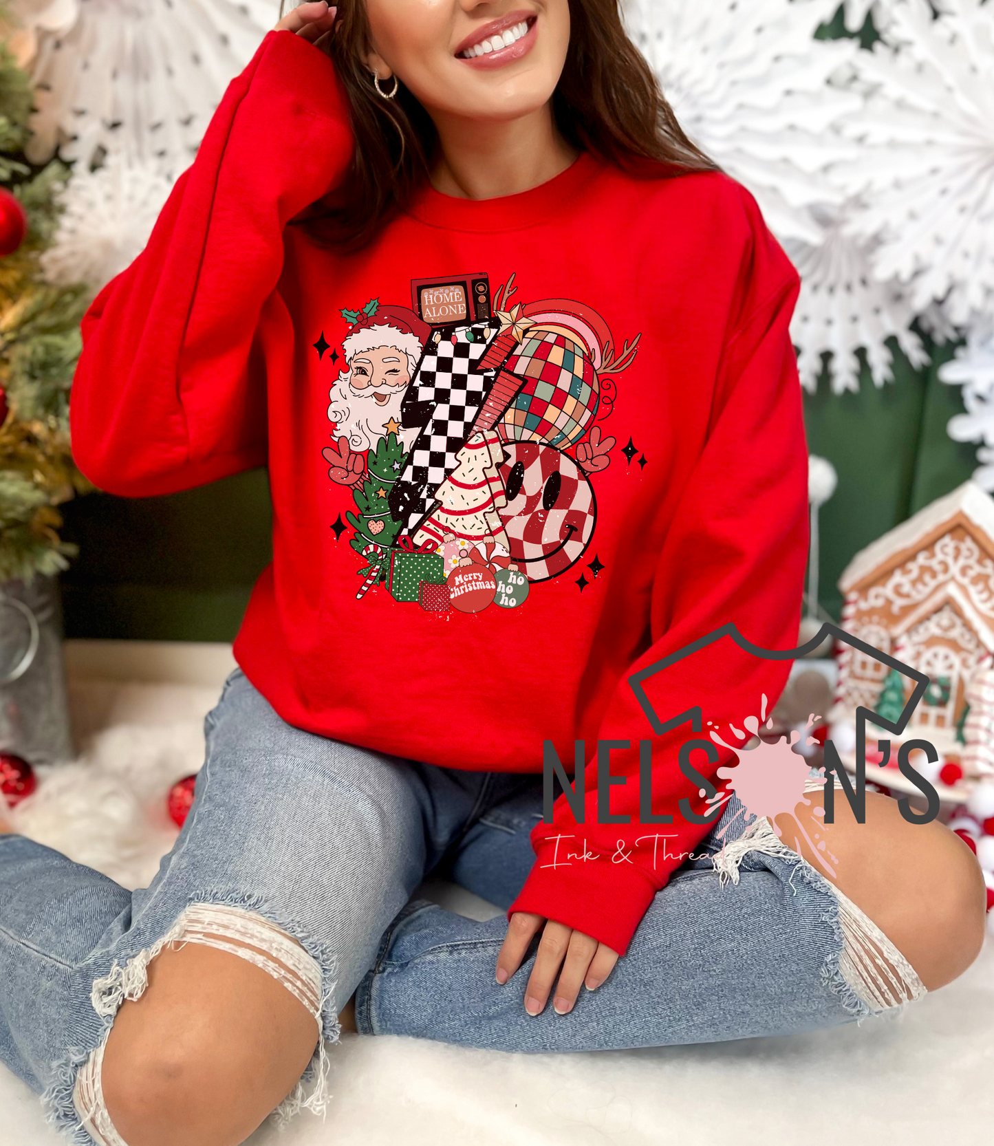 Christmas Retro Gildan Sweatshirt